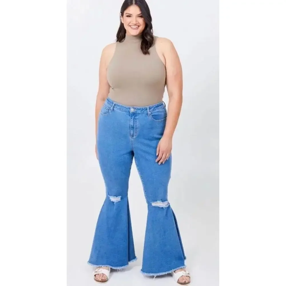 Altar'd State A Beautiful Soul Arula Flare Star Jeans Star Boho Jeans Size 16
